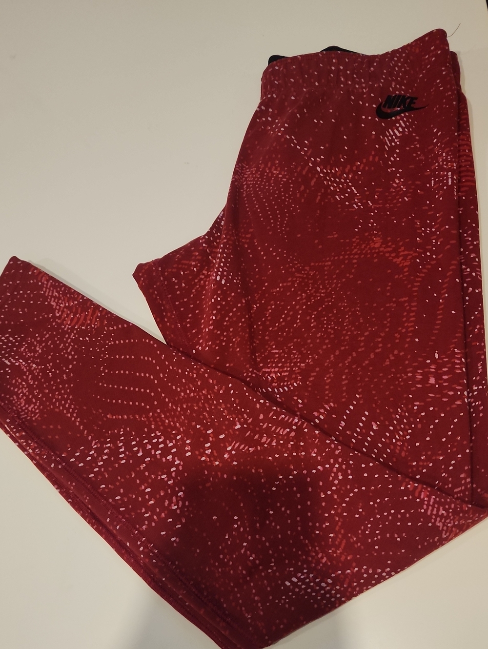Nike Women's Burgundy & White Speckled Leggings